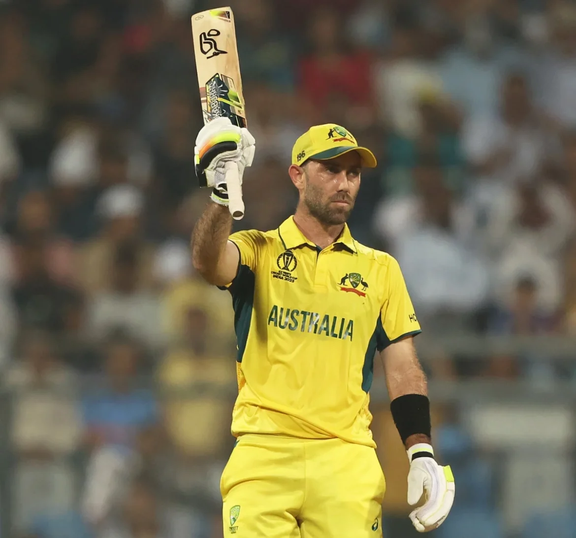 ম্যাক্সওয়েলের ডাবল সেঞ্চুরিতে অবিশ্বাস্য জয়ে সেমিফাইনালে অস্ট্রেলিয়া