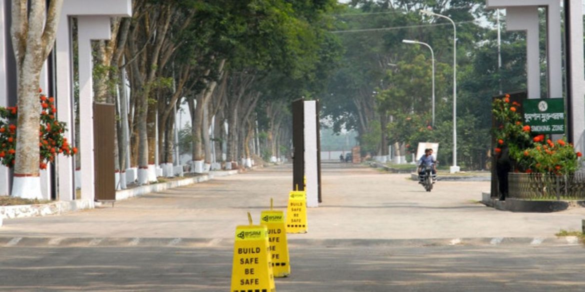 যশোর ইপিজেড সাড়ে চার লাখ মানুষের কর্মসংস্থান নিশ্চিত করবে