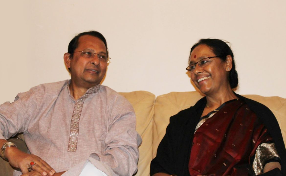 হাসানুল হক ইনু ও আফরোজা হক রীনা । ছবি, ইউকে জাসদের সৌজন্যে