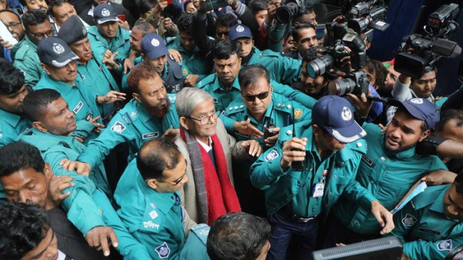 মির্জা ফখরুল আরও ৯ মামলায় গ্রেফতার মির্জা ফখরুল