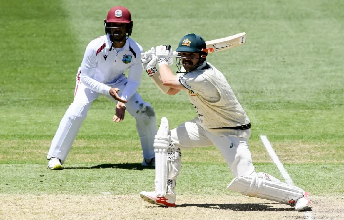হেডের সেঞ্চুরির পর হ্যাজলউডের আঘাতে জয় দেখছে অস্ট্রেলিয়া