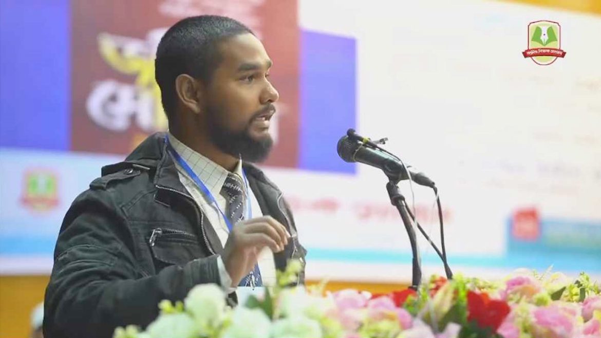 ‘শরীফ থেকে শরীফা’র গল্পের পাতা ছিঁড়ে চাকরি হারালেন শিক্ষক