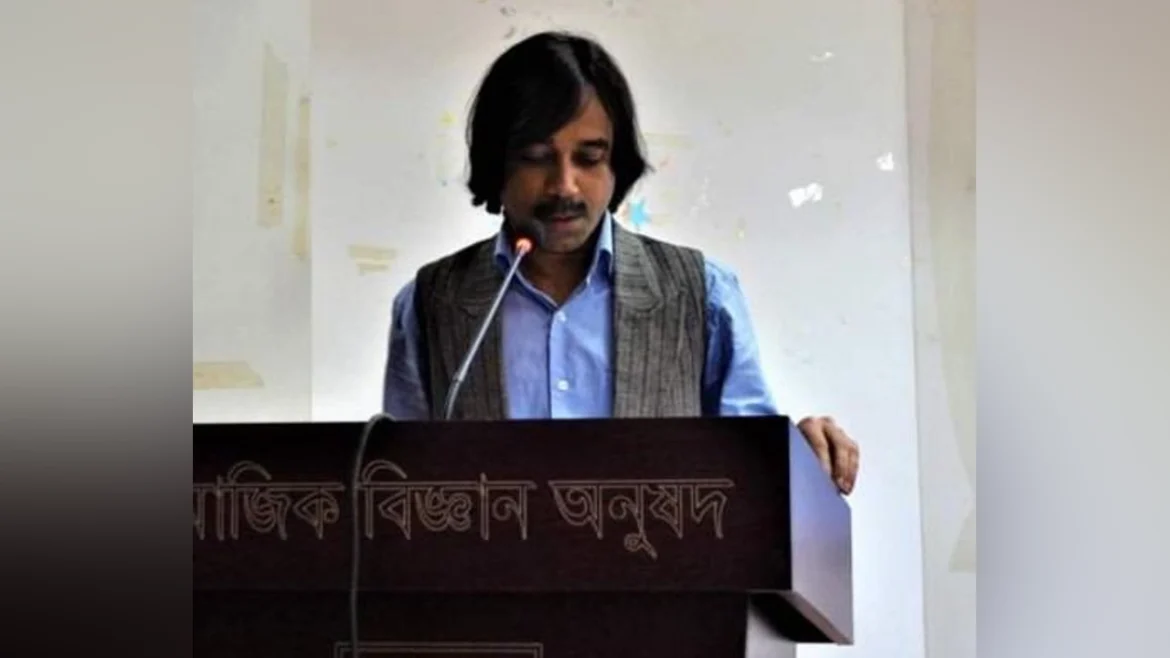 ঢাবি অধ্যাপকের বিরুদ্ধে এবার আরেক ছাত্রীর যৌন হয়রানির অভিযোগ