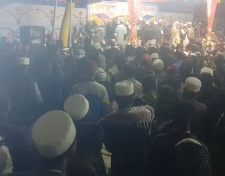 শিশুবক্তা খ্যাত রফিকুল ইসলামকে আটকের গুজব, পুলিশের সঙ্গে সংঘর্ষ