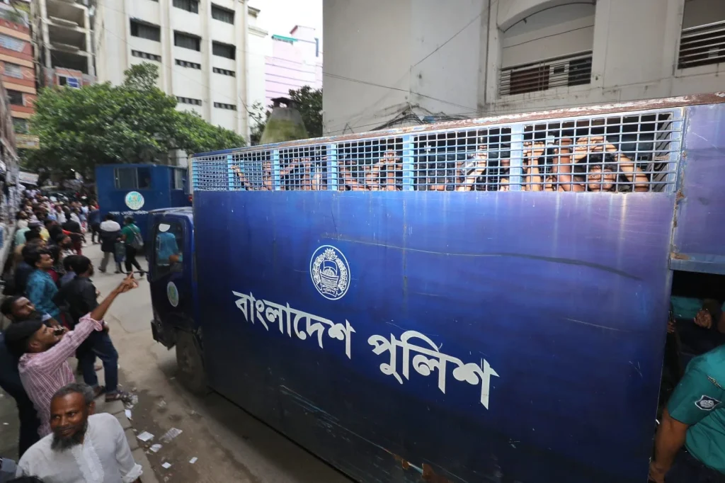 আটক হওয়া আনসার বাহিনী