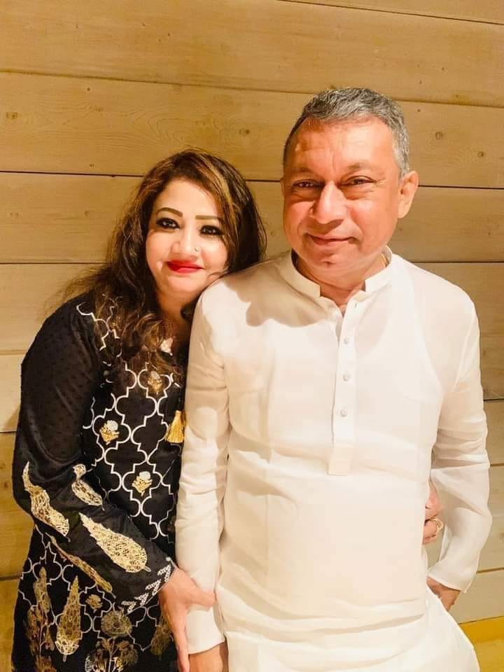 স্ত্রী কামরুন্নাহার শিউলীর সঙ্গে একরামুল করিম চৌধুরী