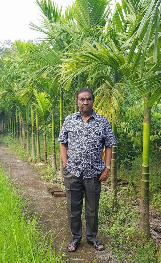 সাদেক খান