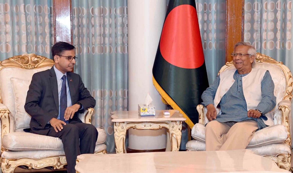 প্রধান উপদেষ্টার সঙ্গে বৈঠকে প্রণয় ভার্মা