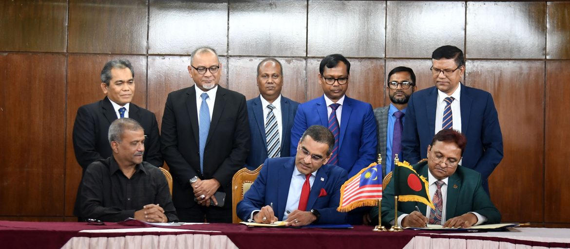 আসিফ নজরুল