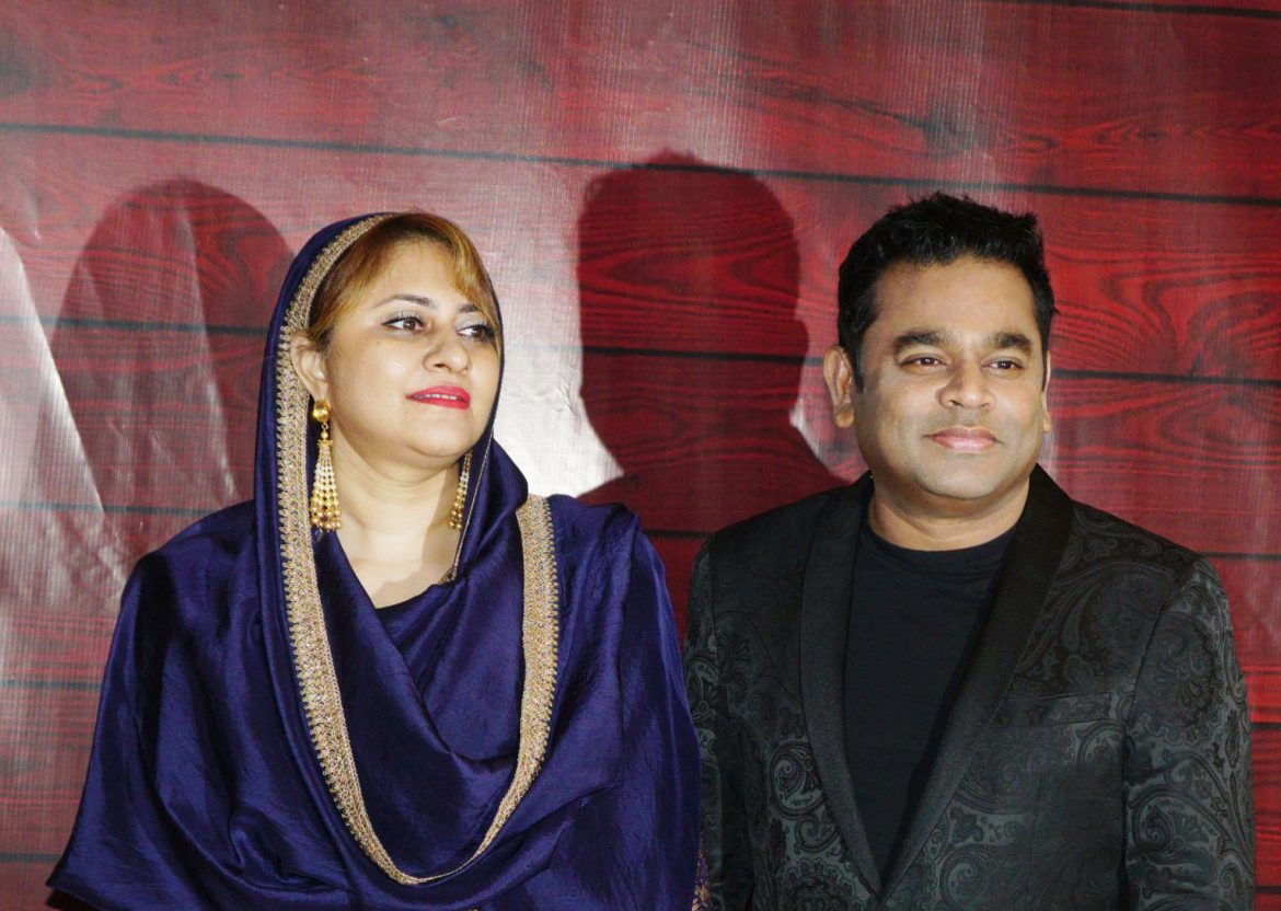 এ আর রহমান ও সায়রা বানু