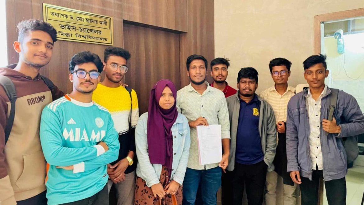 সমন্বয়ক জান্নাতুল ইভা এবং নাইমুর রহমান সহ অন্যান্যরা