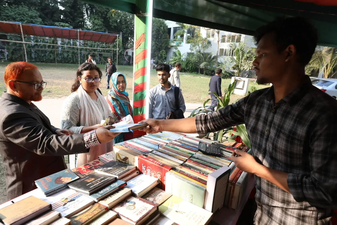 প্রথমা বিজয় বইমেলা। ফাইল ফটো