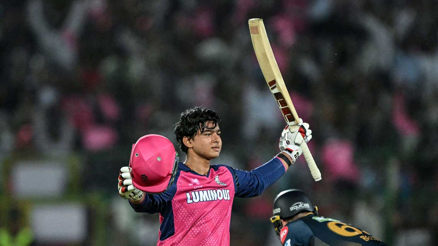 বৈভব সূর্যবংশীর সেঞ্চুরি উদযাপন