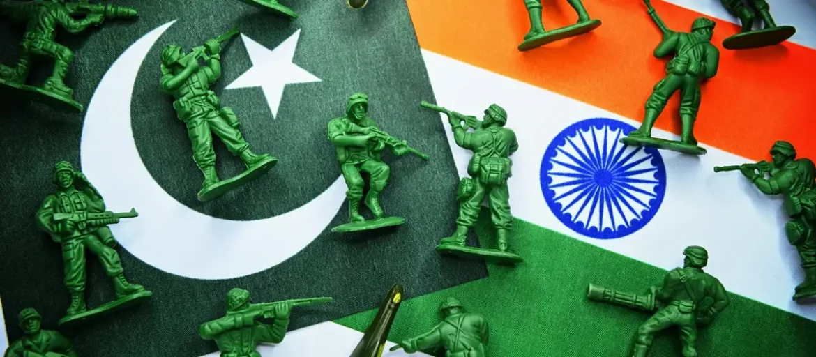 পাক-ভারত যুদ্ধের প্রতীকী চিত্র