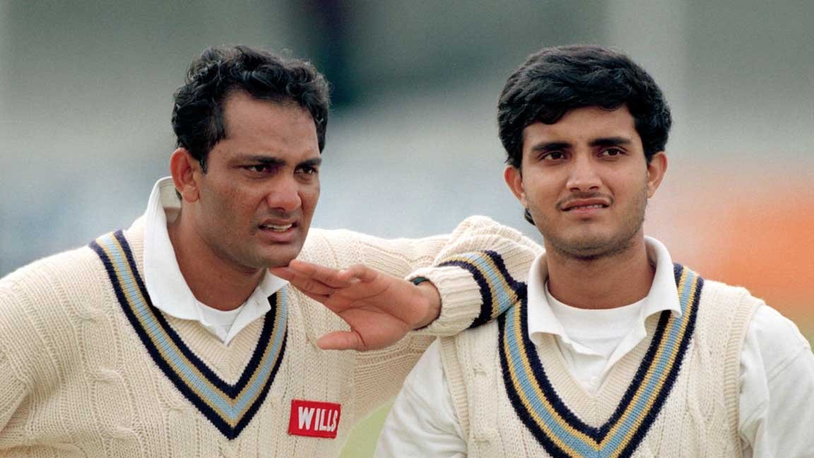 যখন ক্রিকেটে ছিলেন। সৌরভ গাঙ্গুলীর সঙ্গে। ১৯৯৬ সালে তোলা ছবি।